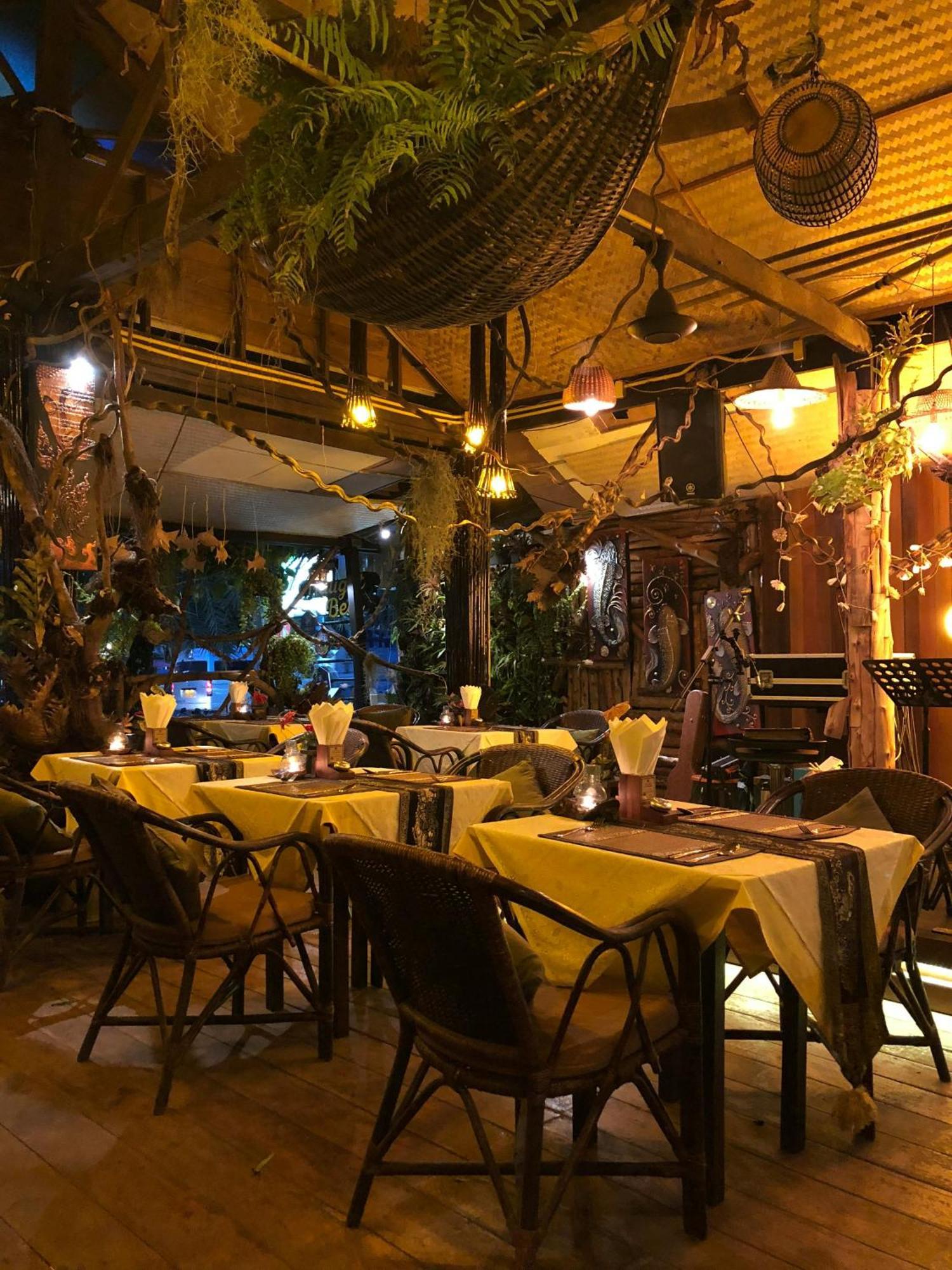 Hotel Luxury Global New Delhi Exteriör bild